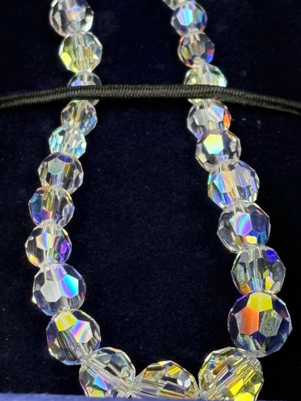 Authentic Swarovski Beaded Aurora Borealis Necklace. BNIB. RARE FIND. - Picture 4 of 10